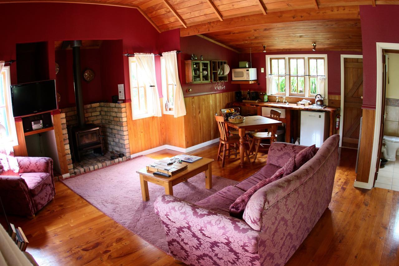 Vineyard Cottages - Kumeu Waimauku Bagian luar foto