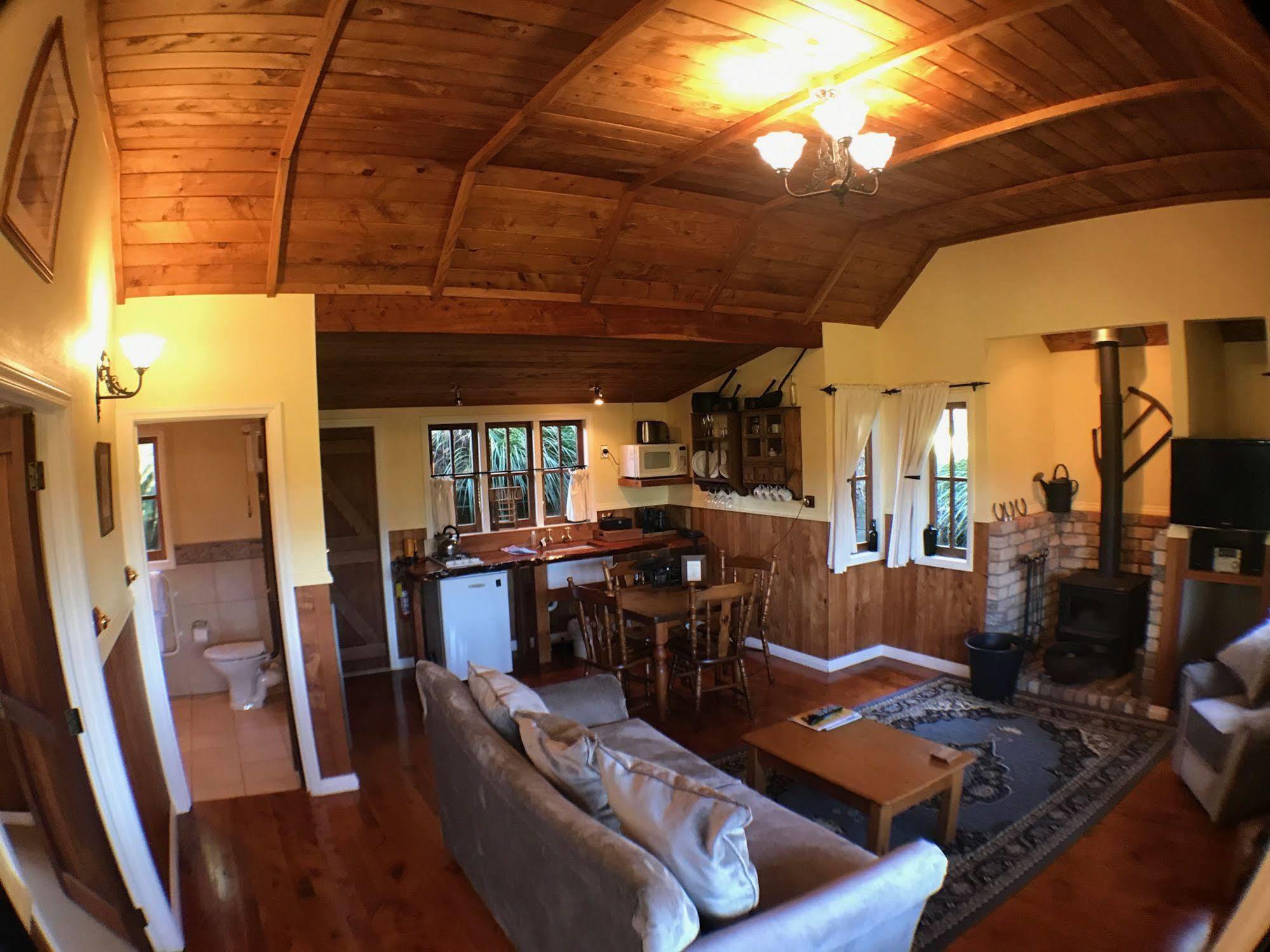 Vineyard Cottages - Kumeu Waimauku Bagian luar foto