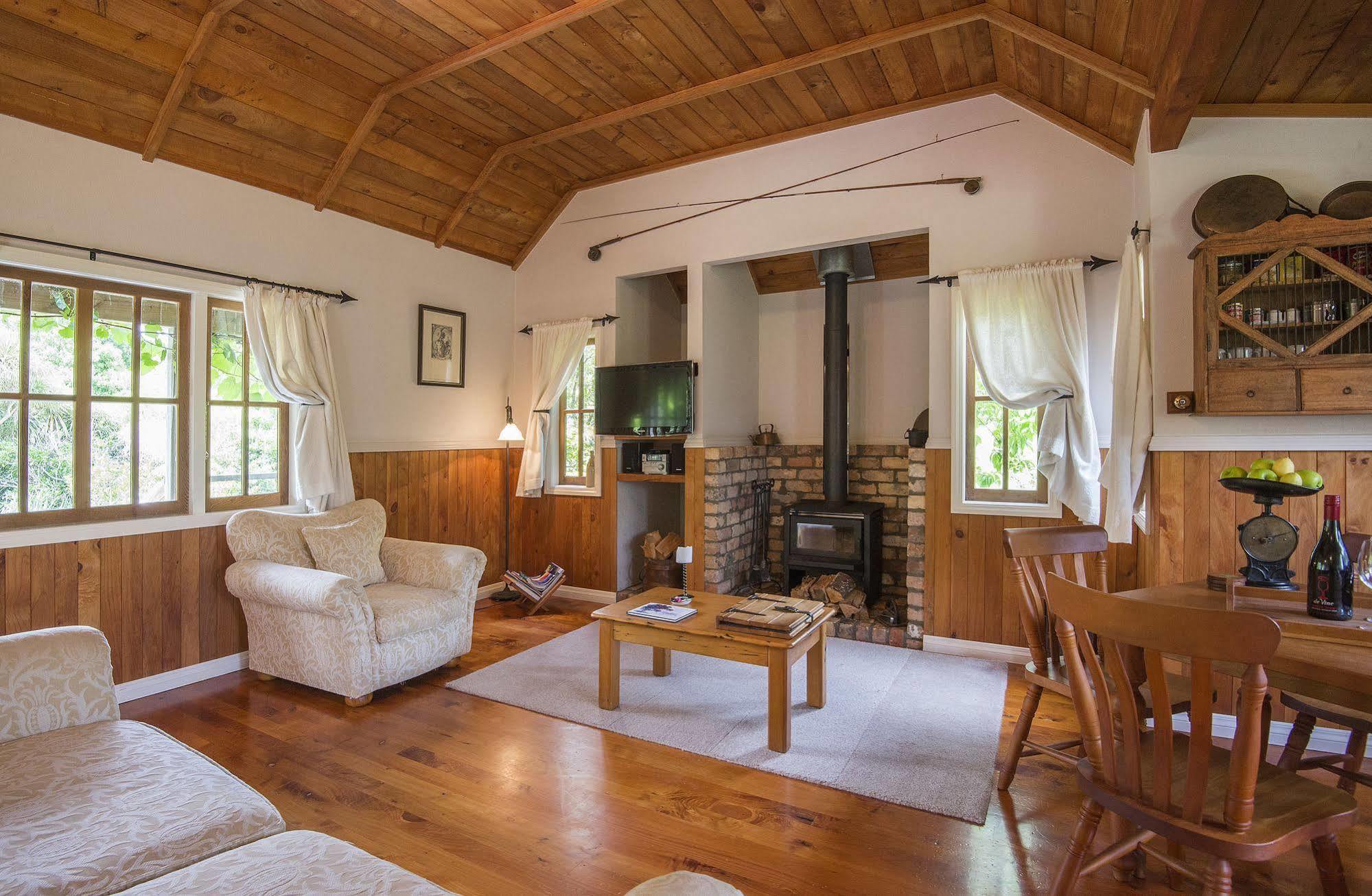 Vineyard Cottages - Kumeu Waimauku Bagian luar foto